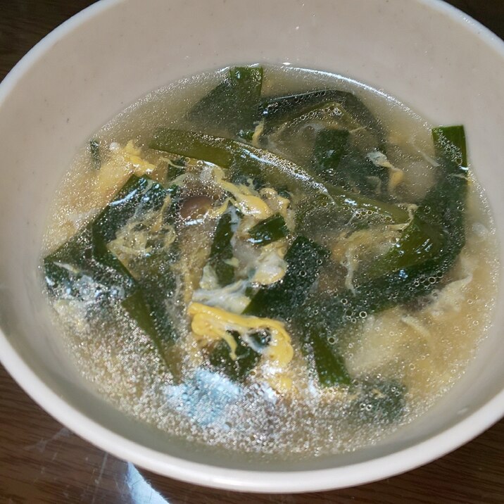 ニラときのこのかきたま中華スープ